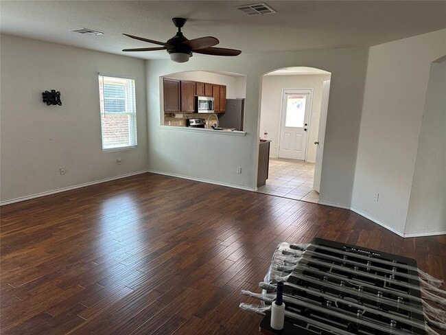 Photo - 705 Morgan Dr