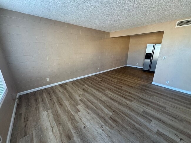 Photo - 1 Bedroom Condo close to UNLV & The Strip
