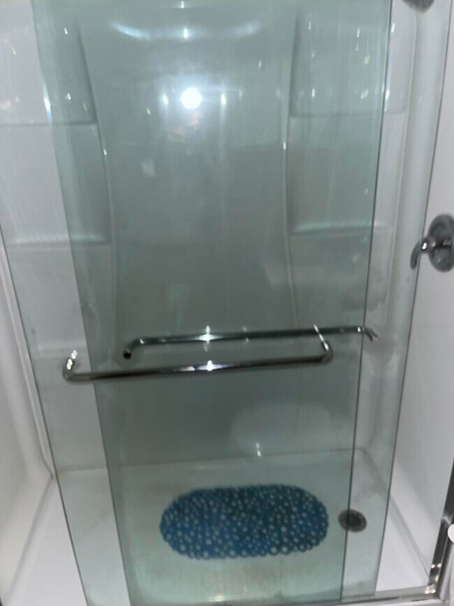 Photo - 254 Norwich K