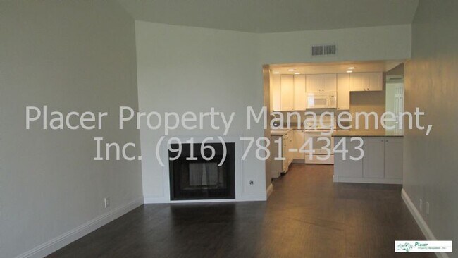 Photo - Roseville - Half plex  2 bedroom 2 bath 2 ...