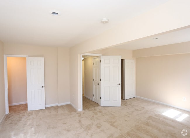 Photo - West Gate Arms