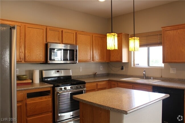 Building Photo - 7981 Imperial Treasure St Rental