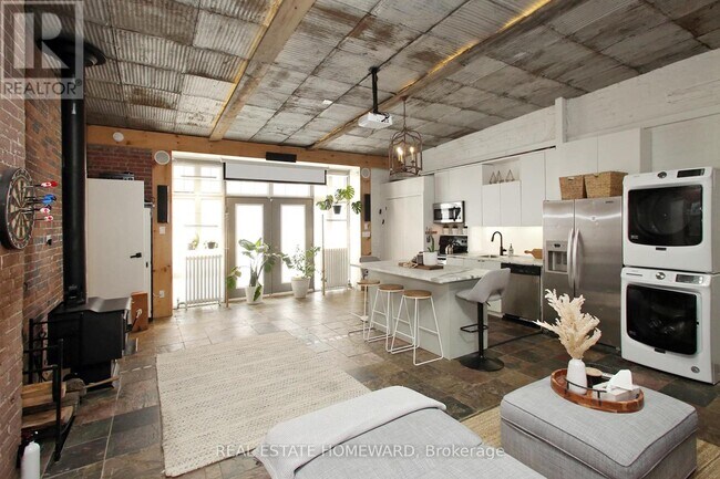 Photo - 147 Boston Ave