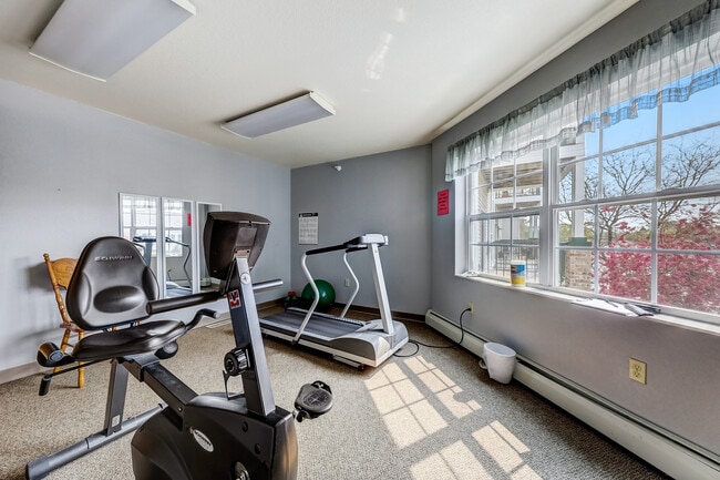 Photo - Lincoln Village Senior Apartments