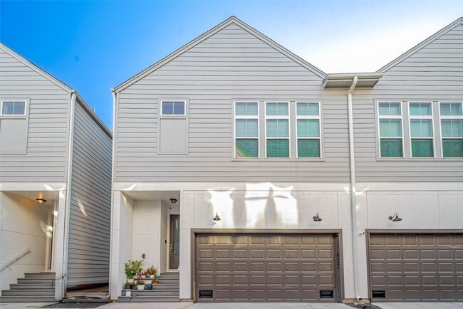 Building Photo - 6021 Cypress St
