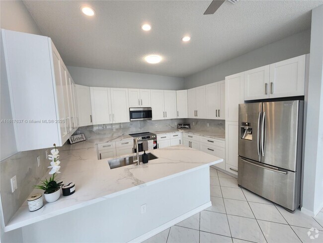 Building Photo - 15840 NW 16th Ct Rental