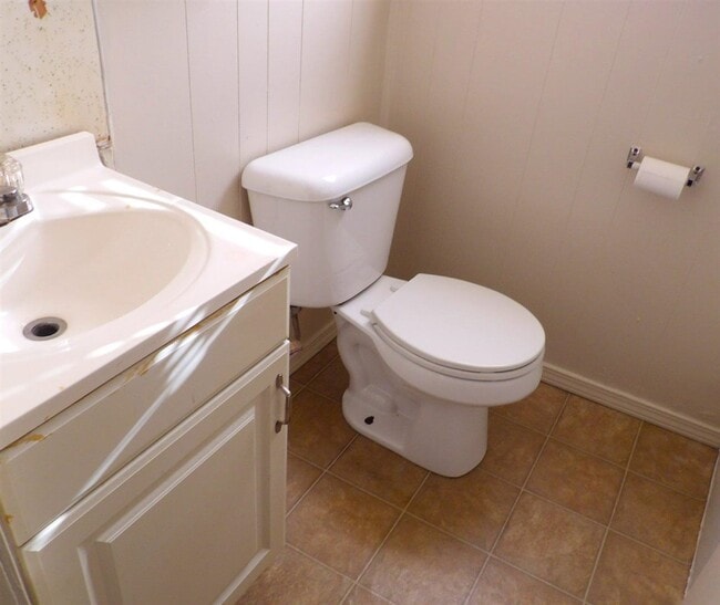 Photo - 3 NW 7th St Unidad G