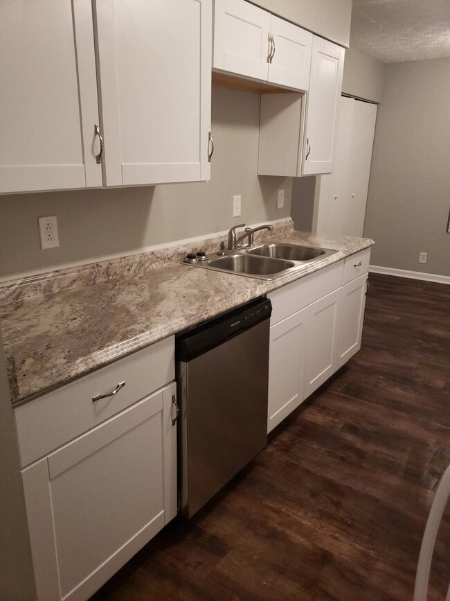 Photo - 9157 Cedarpark Ln NW