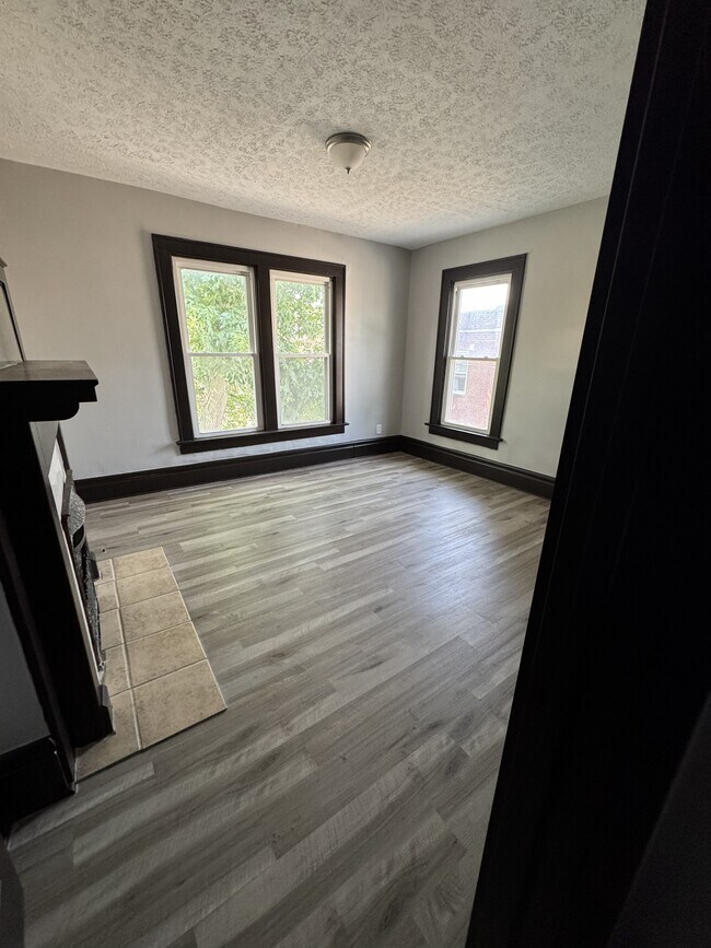 Photo - 333 E 18th Ave