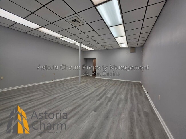 Building Photo - 2107 N Charles St Unit 1l