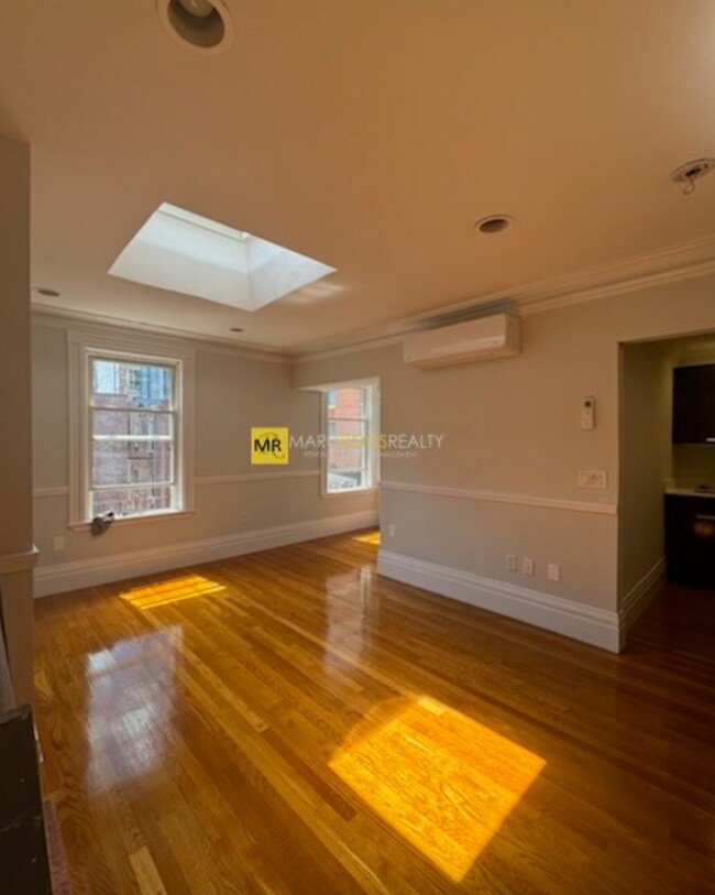 Photo - 256 Newbury St Condo Unit 5