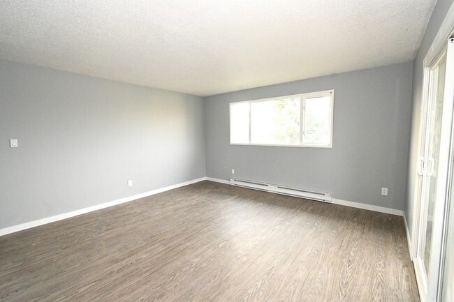 1744 Spruce St Unit 303