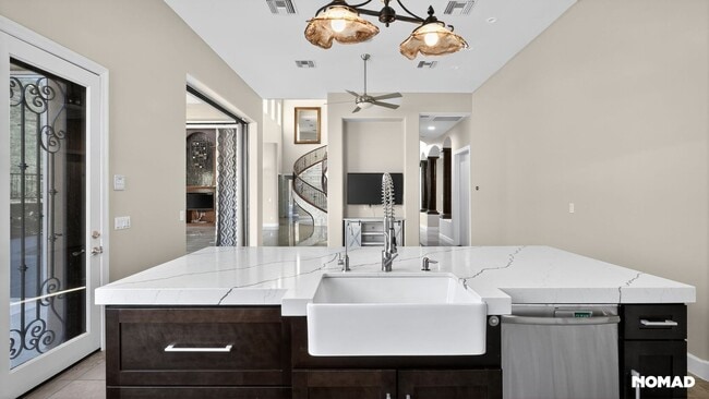 Photo - 11908 E Desert Trail Rd