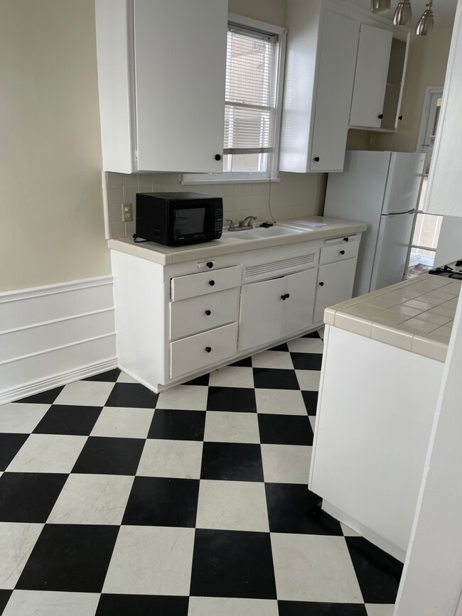 Kitchen - 9934 Durant Dr Unit 9934