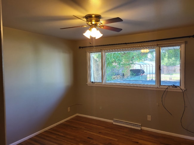 Photo - 3716 7th Ave N