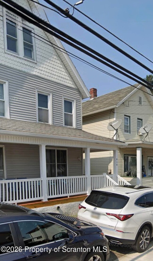 Building Photo - 916 S 9th Ave