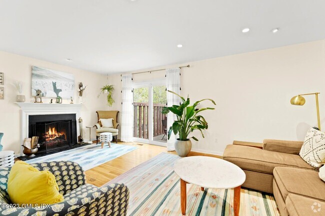 Building Photo - 37 Sheep Hill Rd Unit 9 Rental