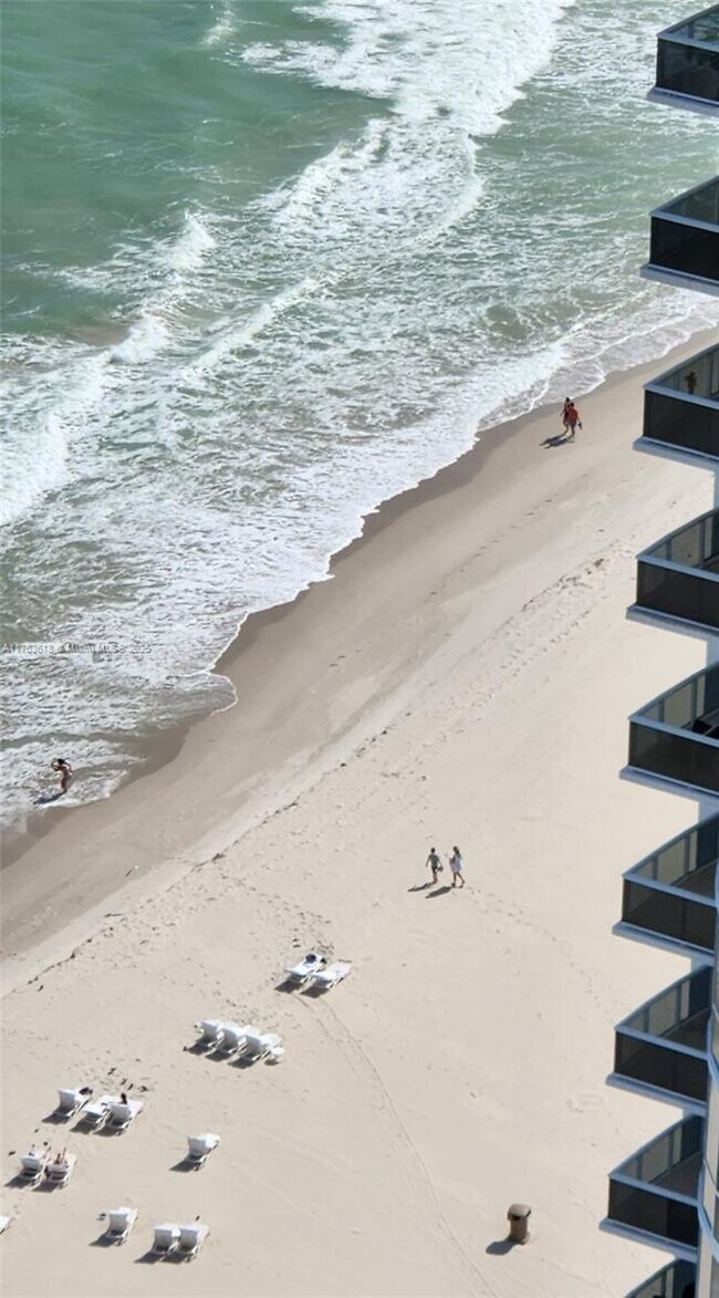 Photo - 18201 Collins Ave Condo Unit 4305