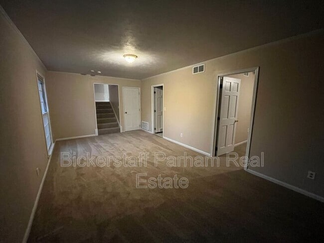 Photo - 6160 Candlestick Loop