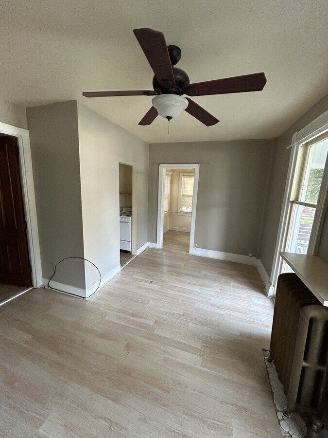 Photo - Mentor Paige Place Apartments