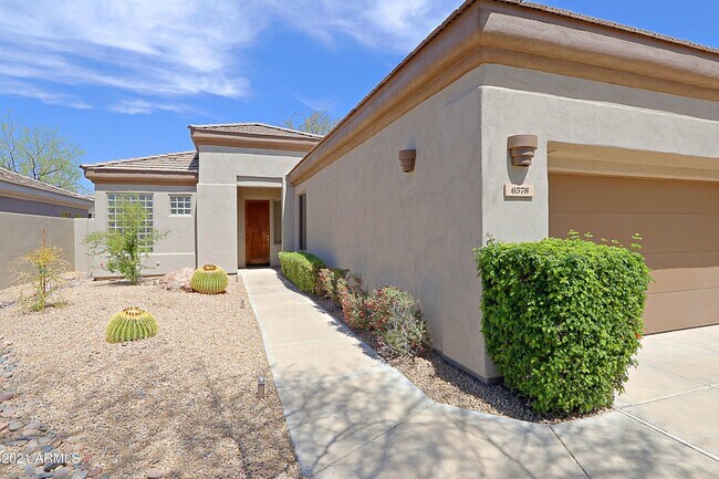 6578 Shooting Star Way