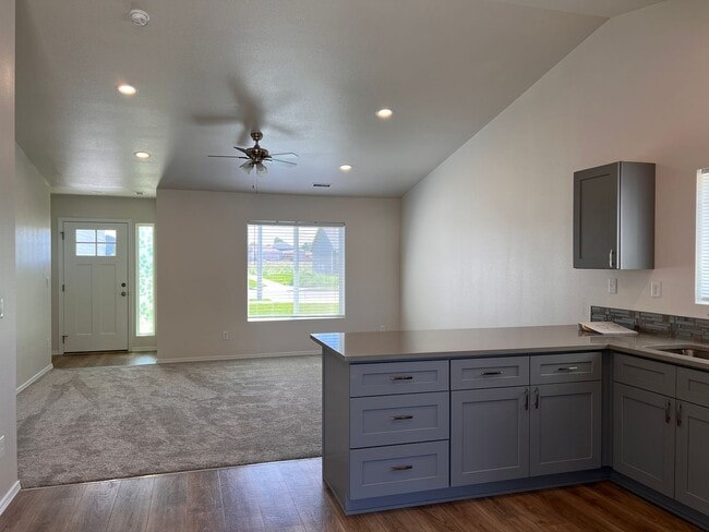 Photo - Newer Construction Home!!