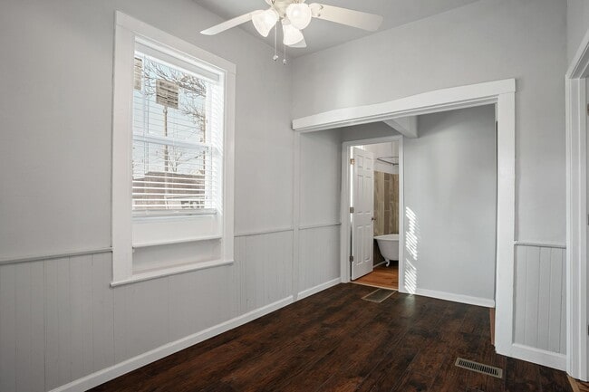 Photo - 511 Schirmer St Unit #1F (Frist floor)