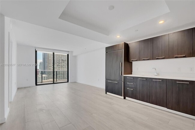 Photo - 45 SW 9th St Unit 2105