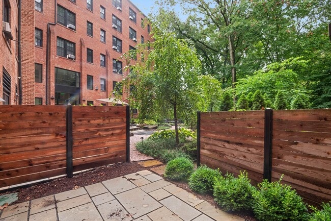 Parkway Apartments