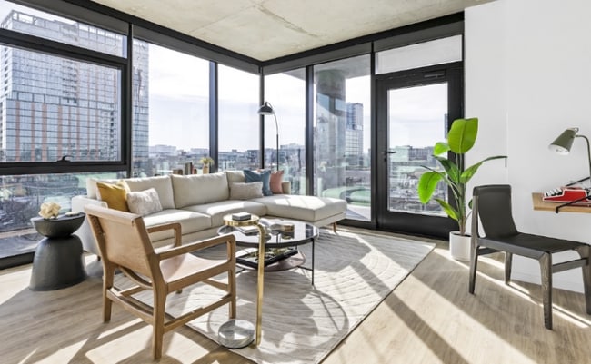 Photo - 200 N Elizabeth St