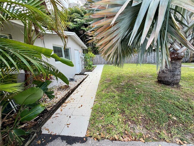 Photo - 2809 NE 6th Ln Unit 2809