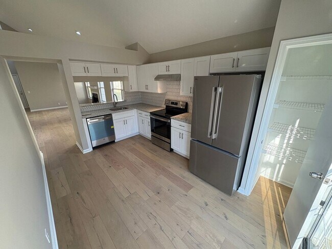 Photo - 5504 Knollcrest Ct