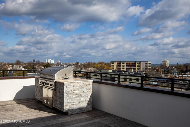 Photo - 258 Morris Ave Unidad 418