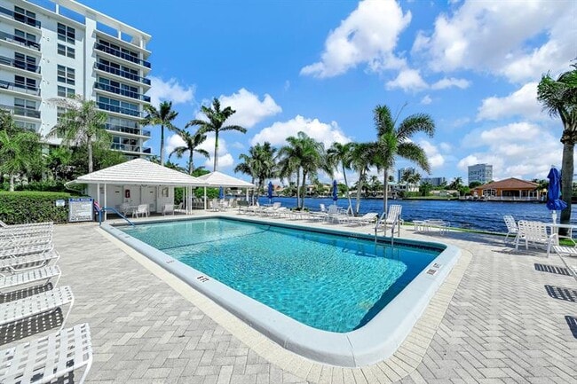 Photo - 6279 Bay Club Dr Unidad 3
