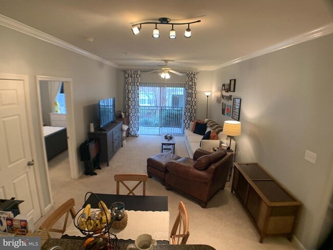Building Photo - 12925 Centre Park Cir Unit 103 Rental