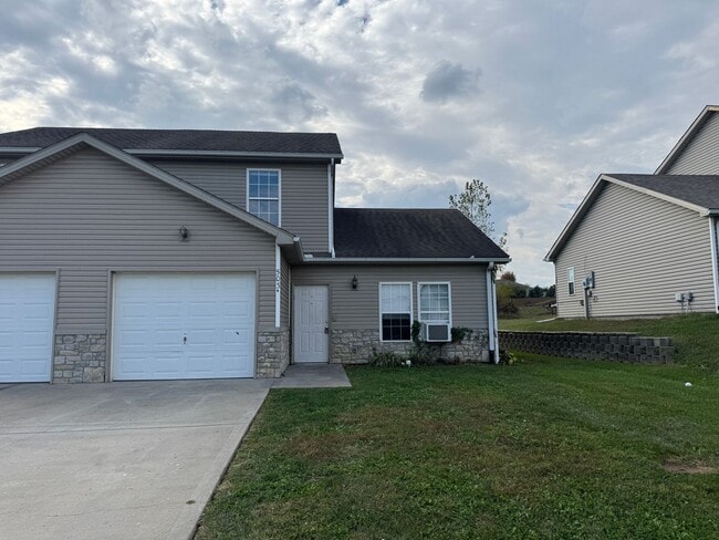 Building Photo - 503 Short Ave Unit 503 B Short Ave. Cameron, MO 64429
