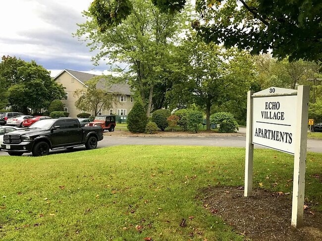 Building Photo - 30 Gatehouse Rd