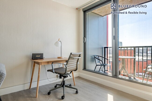 Photo - 812 Memorial Dr Unit SI FL11-ID1269