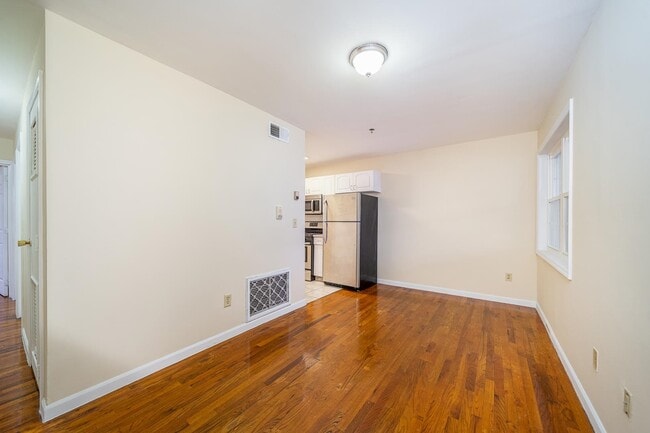 Photo - 524 4th St Unidad 10