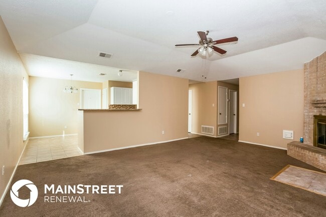 Photo - 24018 Beaverwood Dr