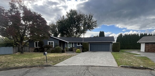 Photo - 841 Garden Dr