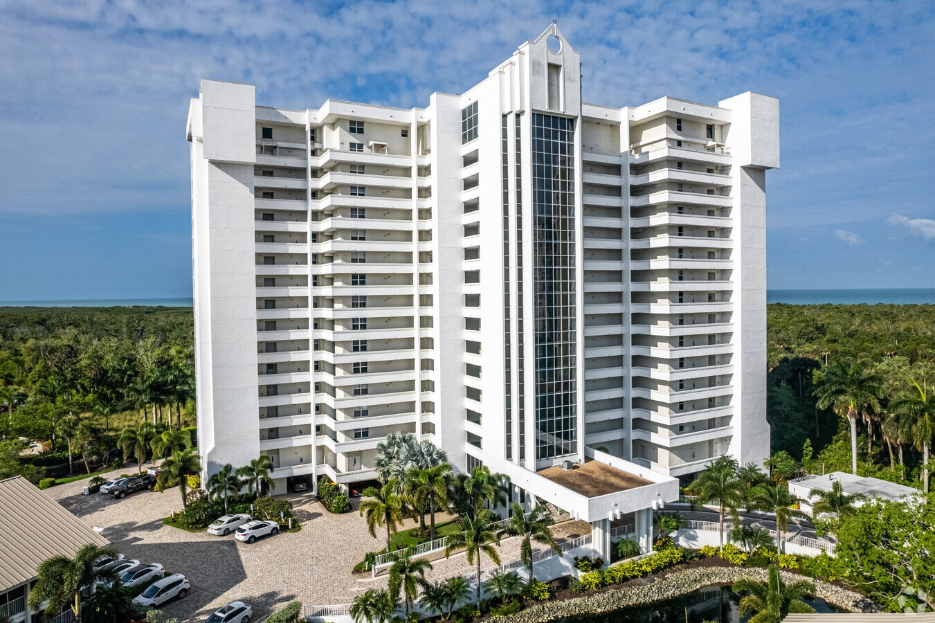 6361 Pelican Bay Blvd - St. Lucia Pelican Bay Apartments