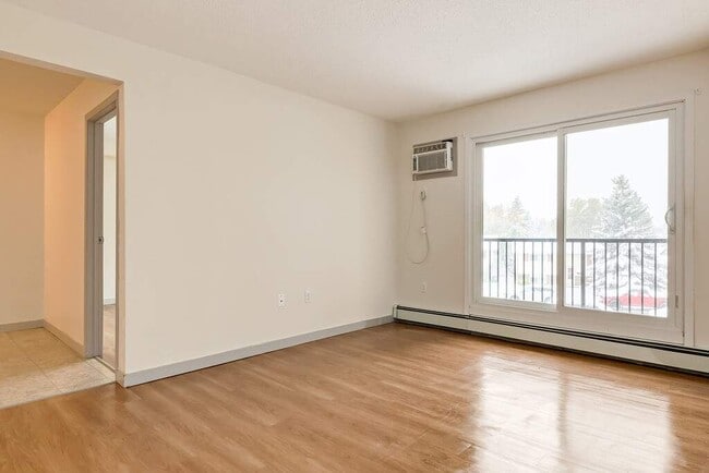 Columbian Apartments