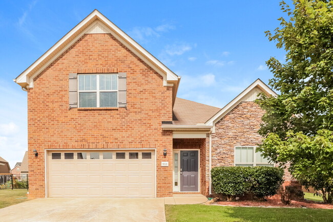 Photo - 1513 John Lee Ln House