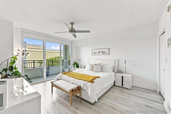 Building Photo - 610 W Las Olas Blvd Unit 416N