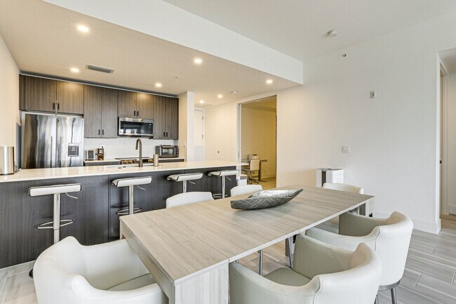 Photo - 332 Cocoanut Ave Unidad ID1386011P