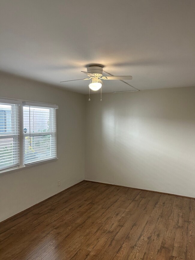 Photo - 4115 E Ocean Blvd Unidad 1