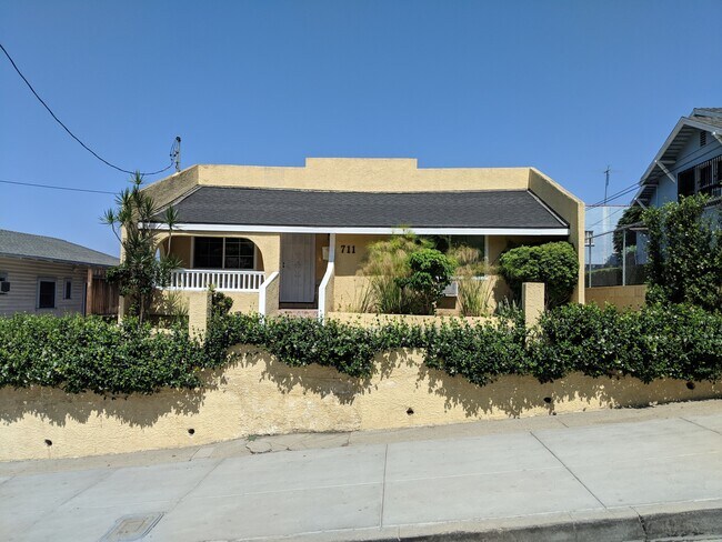 Photo - 711 Maltman Ave