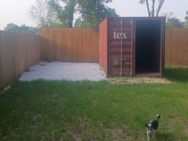 Photo - This one has it ALL! Rare with privacy and views! Large shed and truck/boat storage!