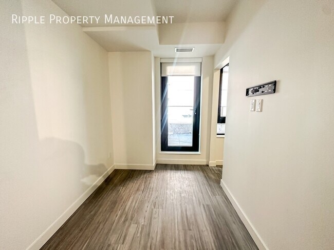 Photo - FIRST FREE MONTH! AMAZING 1 BED/ 1 BATH CONDO Unité 310